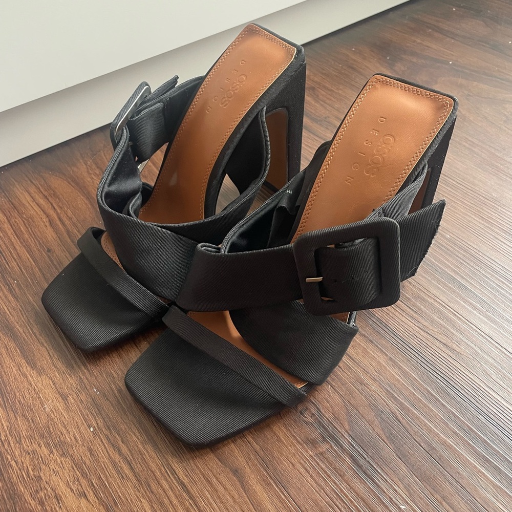NEW ASOS.   Chic Black Women's Heels
